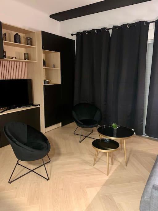 "Le Doux Mer" - Studio Royan Hyper Centre - Classe 3 Etoiles - 2 Pers - 150M Plage Екстериор снимка